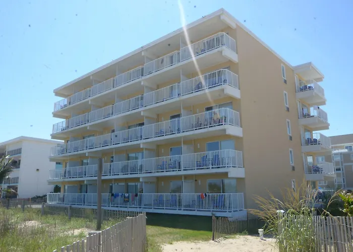 Hotel Sealoft Oceanfront 2*