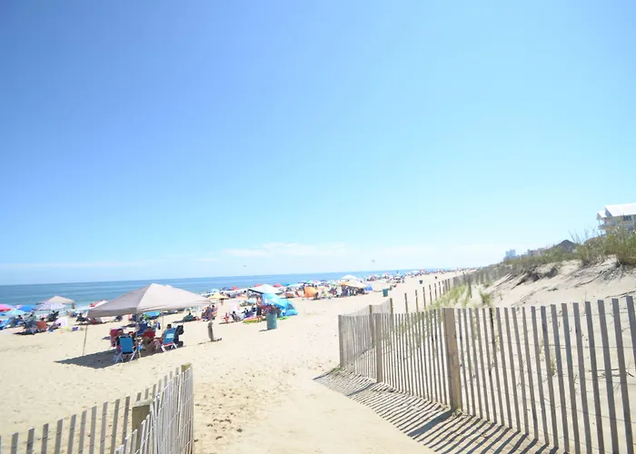 Hotel Sealoft Oceanfront 2*