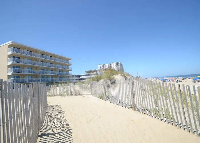 Sealoft Oceanfront 2*
