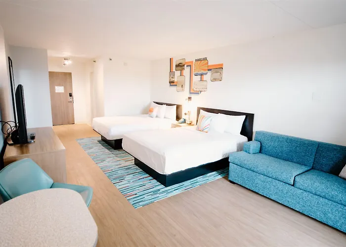 Sealoft Oceanfront 2*